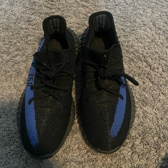I am selling a yeezy 350 shoe (dazzling blue) size 10 and used.